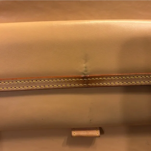 LV wallet with COA - Picture 7 of 9